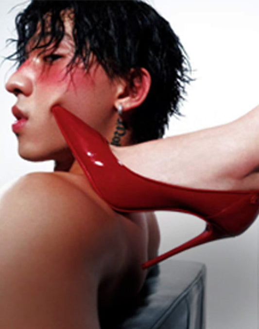 The Goldhsh EarringGoldhsh Earring